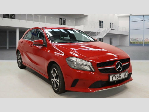 Mercedes-Benz A-Class A180 1.6 A180 SE (Executive) Hatchback 5dr Petrol Manua