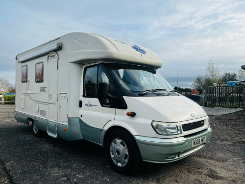 Renault Camp  Rear belts. Air conditioning.  Reverse camera. Rear fixed bed. Service hist