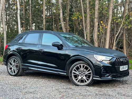 Audi Q3  2.0 Q3 Vorsprung 35 TDI Semi-Auto 5dr