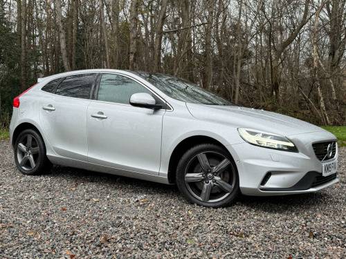 Volvo V40  2.0 V40 R-Design Edition D3 Auto 5dr