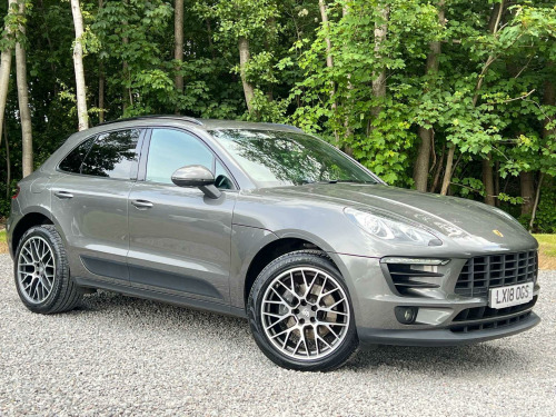 Porsche Macan  2.0 Macan Semi-Auto 4WD 5dr