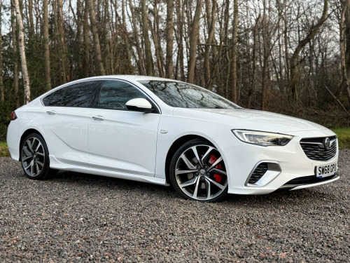 Vauxhall Insignia  2.0 Insignia GSi Nav TD 4x4 Auto 4WD 5dr 