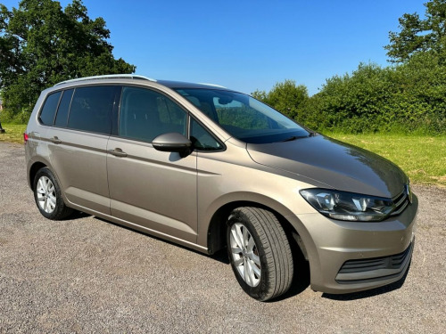 Volkswagen Touran  1.6 TDI BlueMotion Tech SE Family MPV 5dr Diesel M