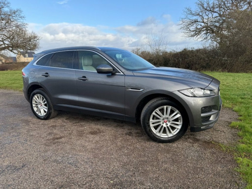 Jaguar F-PACE  2.0 D180 Portfolio SUV 5dr Diesel Auto AWD Euro 6 