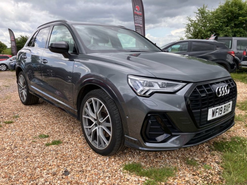 Audi Q3  2.0 TFSI 45 Vorsprung SUV 5dr Petrol S Tronic quat