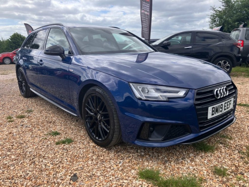 Audi A4 Avant  2.0 TDI 40 Black Edition Estate 5dr Diesel S Troni