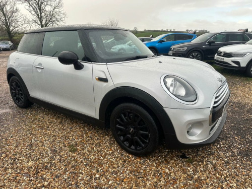 MINI Hatch  1.5 Cooper Hatchback 3dr Petrol Manual Euro 6 (s/s 