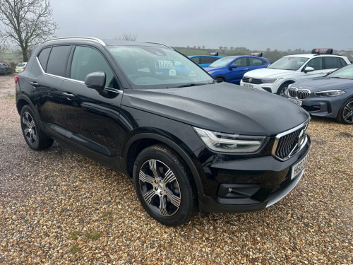 Volvo XC40  2.0 B4 MHEV Inscription SUV 5dr Petrol Hybrid Auto 