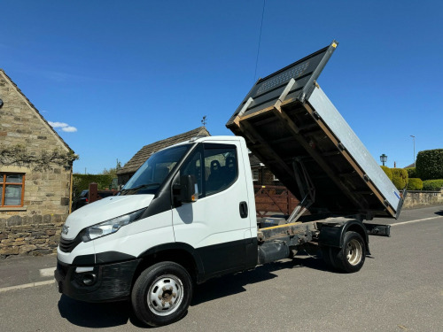 Iveco Daily  2.3 TD 14V 35C 3450 RWD L2 2dr