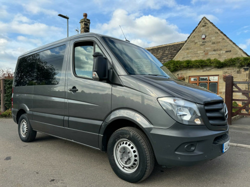 Mercedes-Benz Sprinter  2.1 210 CDi BlueEFFICIENCY 7G-Tronic RWD L1 4dr