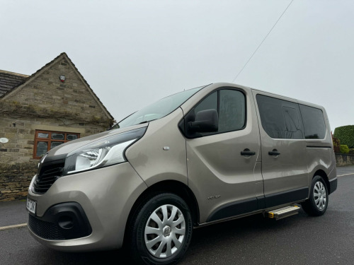 Renault Trafic  1.6 dCi 27 Business+ Crew Van SWB Euro 6 6dr