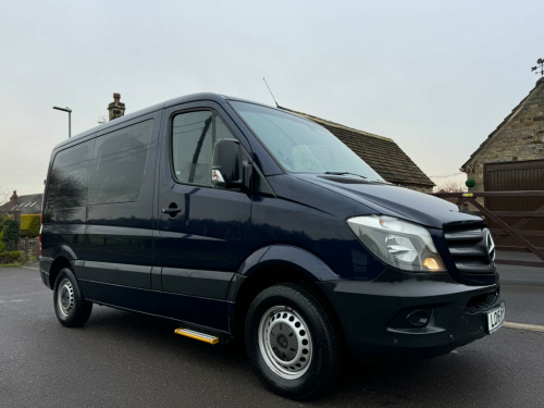 Mercedes-Benz Sprinter  2.1 210 CDi BlueEFFICIENCY 7G-Tronic RWD L1 4dr