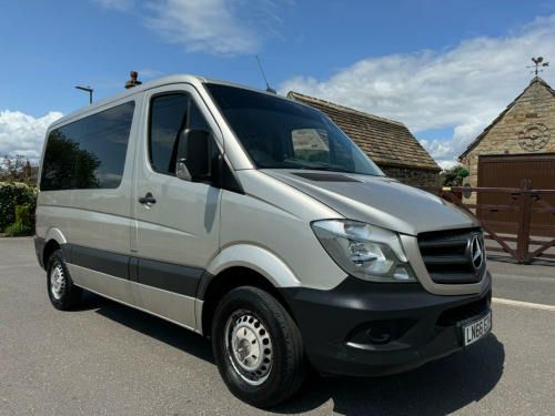 Mercedes-Benz Sprinter  2.1 211 CDi BlueEFFICIENCY 7G-Tronic RWD L1 5dr