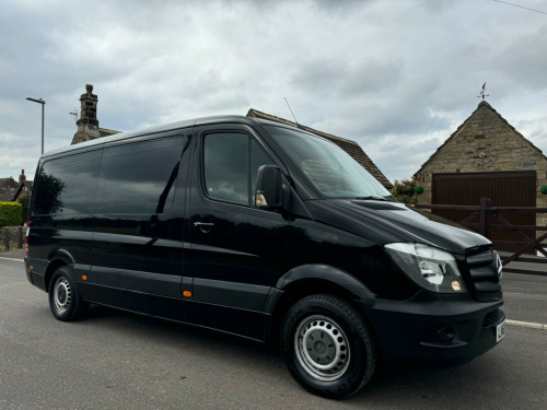 Mercedes-Benz Sprinter  2.1 310 CDi BlueEFFICIENCY 7G-Tronic RWD L2 4dr