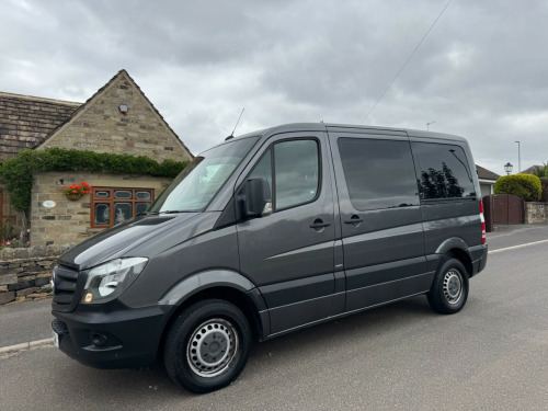 Mercedes-Benz Sprinter  2.1 211 CDi BlueEFFICIENCY 7G-Tronic RWD L1 5dr
