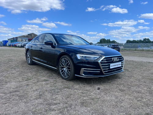 Audi A8  TFSI QUATTRO MHEV 4-Door