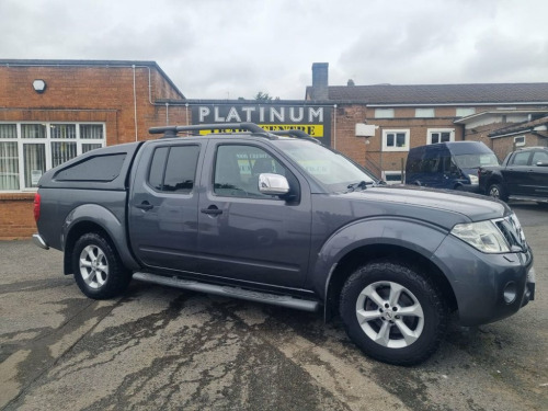 Nissan Navara  2.5 DCI TEKNA 4X4 SHR DCB 188 BHP