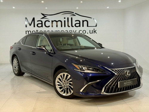 Lexus ES  2.5 300h Takumi Saloon 4dr Petrol Hybrid E-CVT Eur