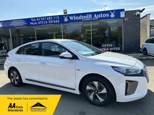 Hyundai IONIQ  1.6 PREMIUM SE MHEV 5d 140 BHP