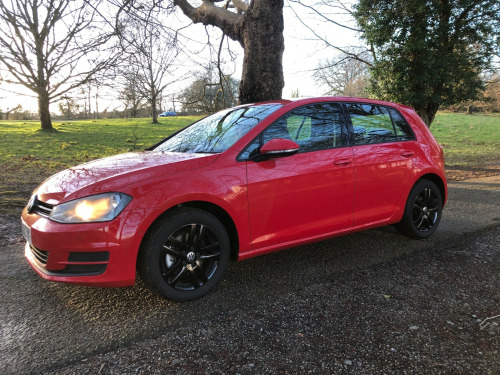 Volkswagen Golf  SE TDI BLUEMOTION TECHNOLOGY 5-Door