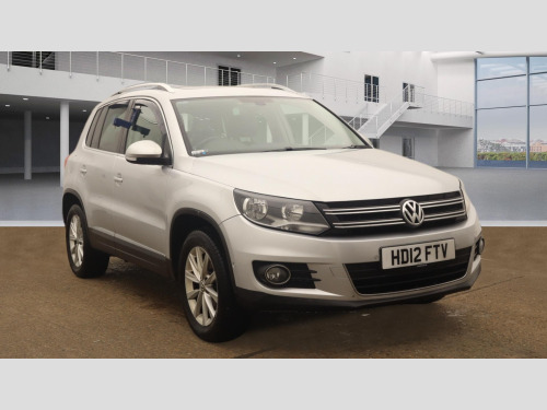 Volkswagen Tiguan  SE TSI BLUEMOTION TECHNOLOGY 5-Door