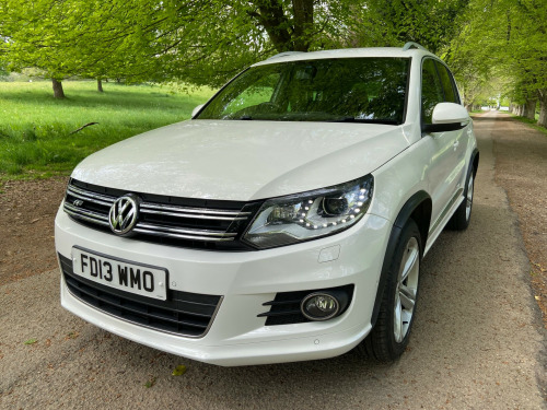 Volkswagen Tiguan  R LINE TDI BLUEMOTION TECH 4MOTION DSG 5-Door
