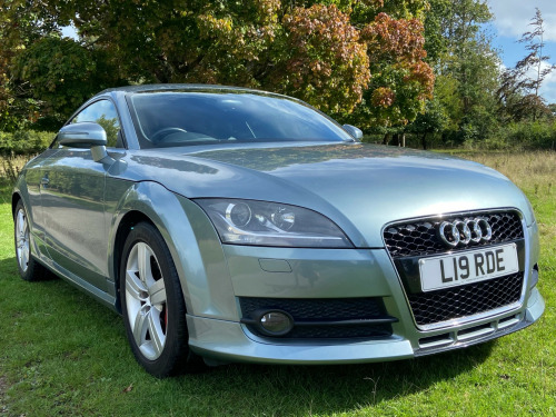 Audi TT QUATTRO 3-Door