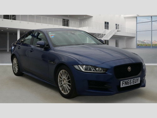 Jaguar XE  2.0d R-Sport Saloon 4dr Diesel Auto Euro 6 (s/s) (163 ps) 