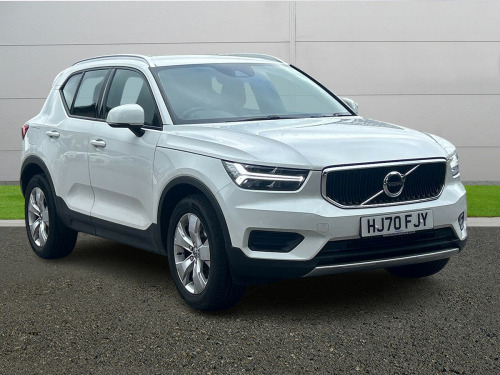 Volvo XC40  Estate Momentum