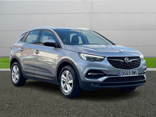 Vauxhall Grandland X  Hatchback SE