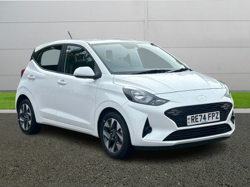 Hyundai i10  Hatchback Advance