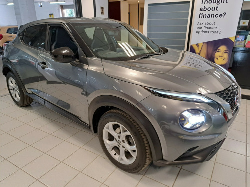 Nissan Juke  1.0 DIG-T N-Connecta SUV 5dr Petrol DCT Auto Euro 6 (s/s) (114 ps)