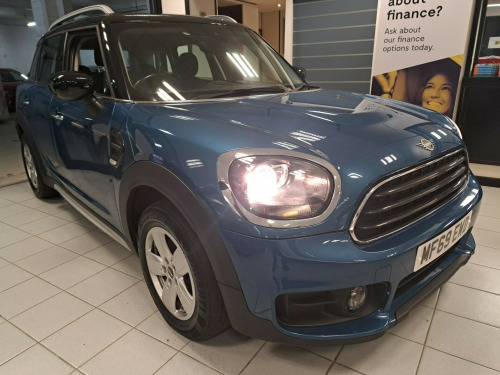 MINI Countryman  1.5 Cooper Classic SUV 5dr Petrol Steptronic Euro 6 (s/s) (136 ps)