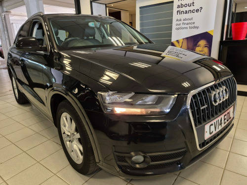 Audi Q3  2.0 TDI SE SUV 5dr Diesel Manual quattro Euro 5 (s/s) (177 ps)