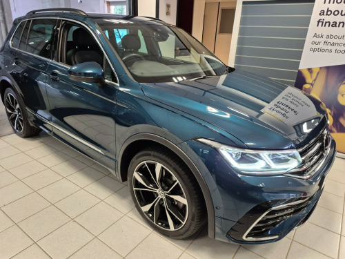 Volkswagen Tiguan  1.4 TSI 13kWh R-Line SUV 5dr Petrol Plug-in Hybrid DSG Euro 6 (s/s) (245 ps