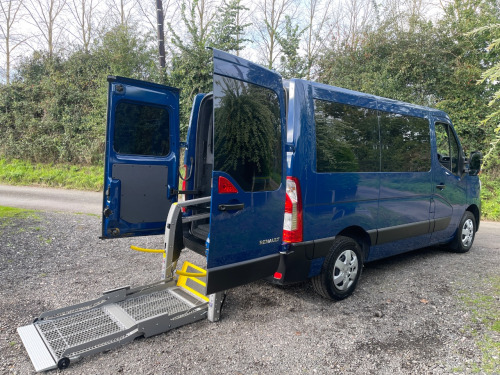 Renault Master  SL28dCi 135 Business+ WHEELCHAIR ACCESSIBLE VEHICLE 6 SEATS