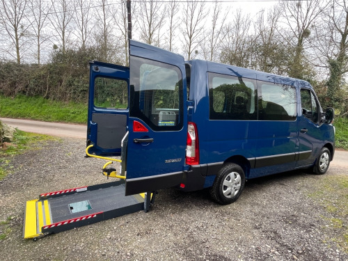Renault Master  SL28dCi 135 Business+ WHEELCHAIR ACCESSIBLE VEHICLE 4 SEATS