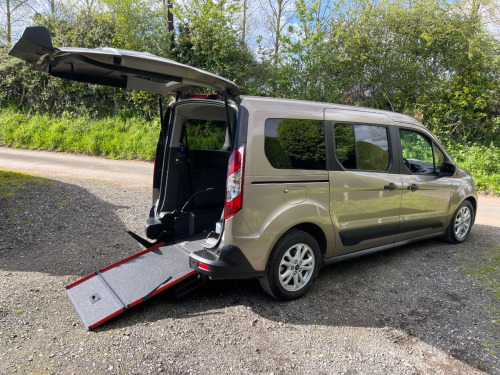 Ford Tourneo Connect  FREEDOM GRAND RS AUTOMATIC WHEELCHAIR ACCESSIBLE VEHICLE 5 SEATS