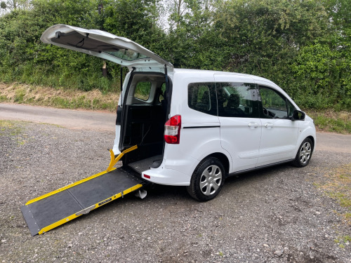 Ford Tourneo  1.5 TDCi Zetec 5dr WHEELCHAIR ACCESSIBLE VEHICLE 3 SEATS