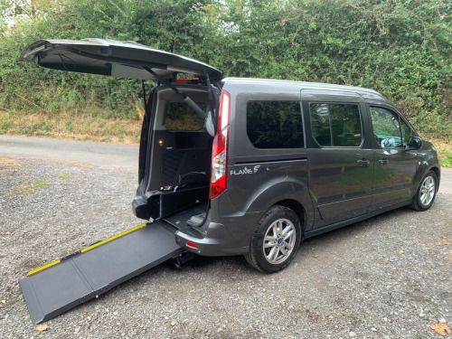 Ford Grand Tourneo Connect  1.5 EcoBlue 120 Titanium 5dr AUTOMATIC WHEELCHAIR ACCESSIBLE VEHICLE