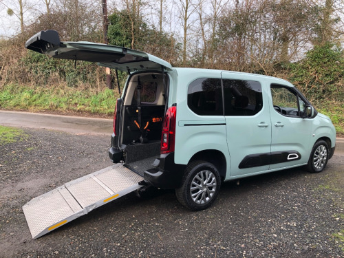 Citroen Berlingo  1.5 BlueHDi 100 Feel M 5dr WHEELCHAIR ACCESSIBLE VEHICLE 3 SEATS