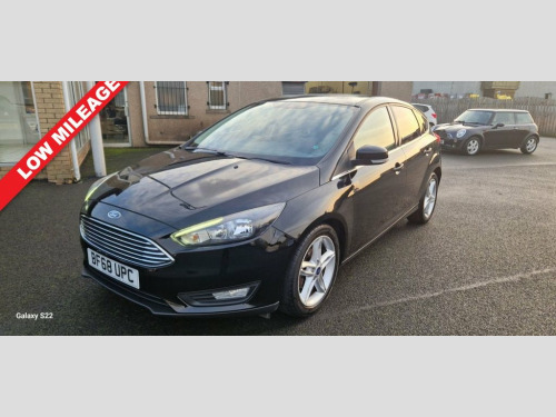 Ford Focus  1.0T EcoBoost Zetec Edition Hatchback 5dr Petrol M