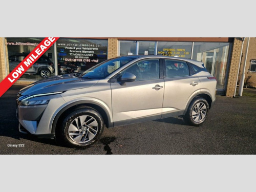 Nissan Qashqai  1.3 DIG-T MHEV Acenta Premium SUV 5dr Petrol Hybri 