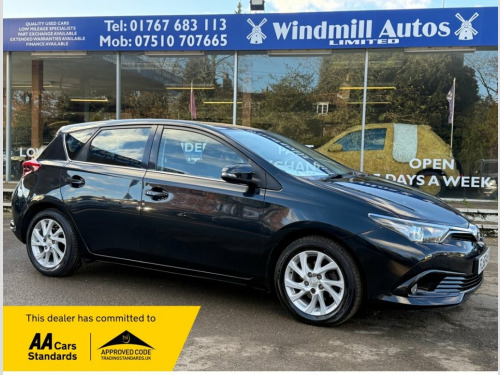 Toyota Auris  1.2 VVT-i Icon Hatchback 5dr Petrol Manual Euro 6 