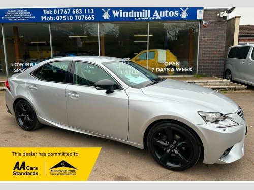 Lexus IS  2.5 300h Sport Saloon 4dr Petrol Hybrid E-CVT Euro