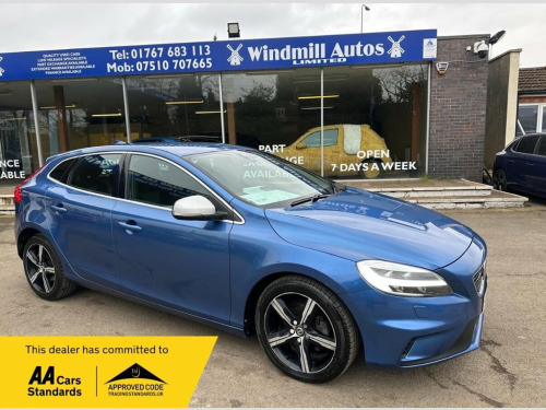 Volvo V40  2.0 D2 R-Design Nav Plus Hatchback 5dr Diesel Manu