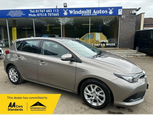Toyota Auris  1.8 VVT-h Business Edition Hatchback 5dr Petrol Hy