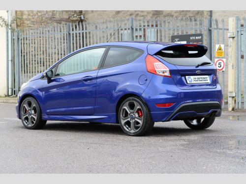 Ford Fiesta  1.6T EcoBoost ST-3 Hatchback 3dr Petrol Manual Euro 5 (s/s) (182 ps)