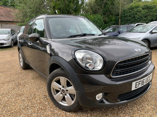 MINI Countryman  1.6L COOPER 5d AUTO 122 BHP