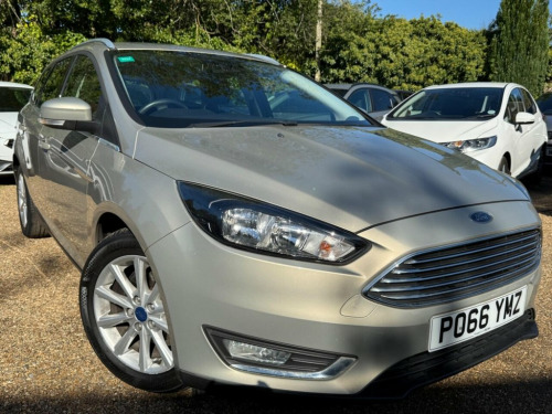 Ford Focus  1.0T EcoBoost Titanium Auto Euro 6 (s/s) 5dr